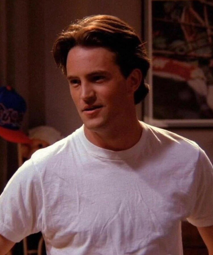 &quot;Я розповідаю всім чужі секрети, тому люди люблять мене&quot;: 25 цитат Чендлера Бінга з &quot;Друзів&quot;